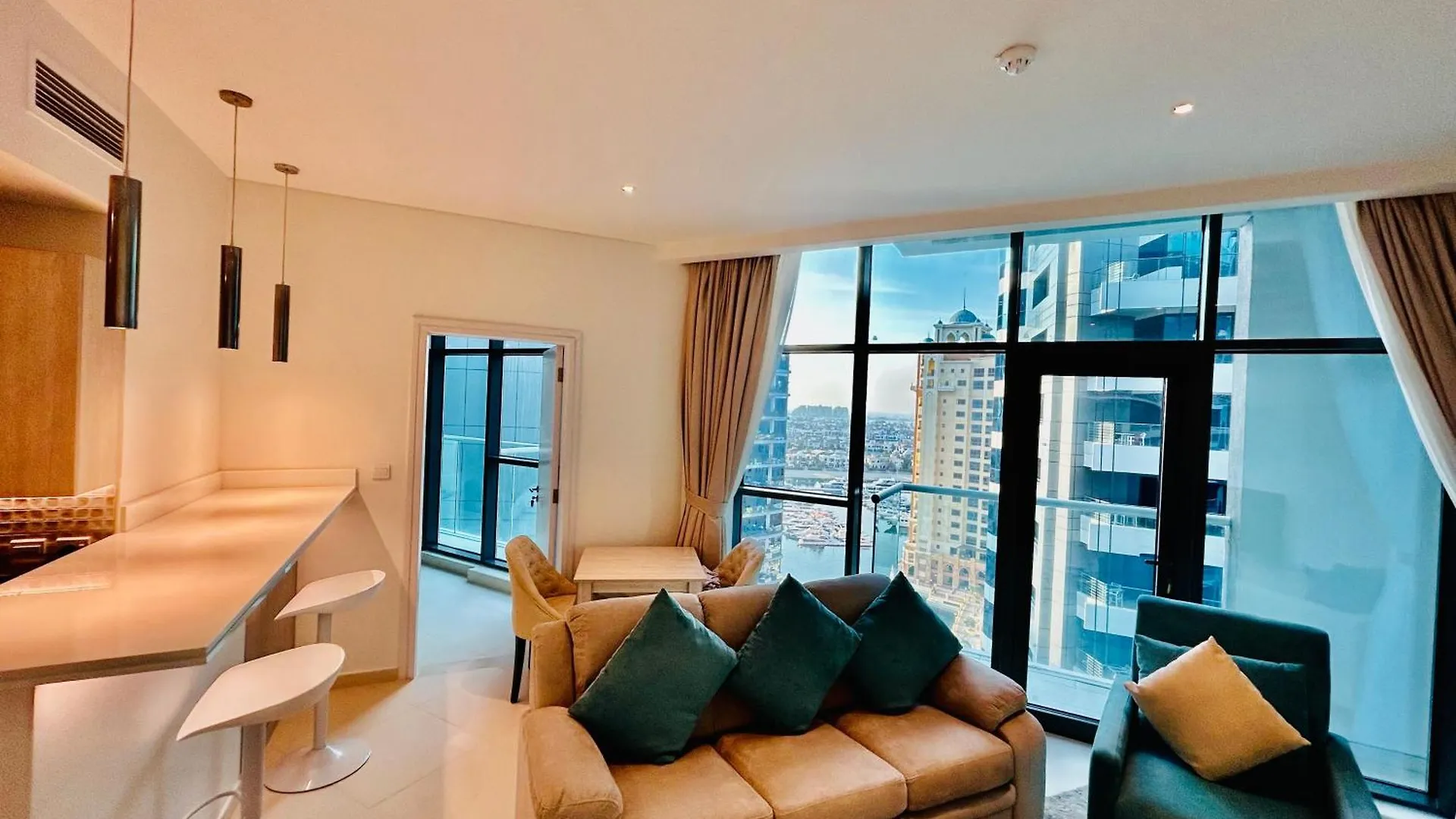 Modern Fully-Equipped Apartment In Seven Palm, Beach And Pool Access Dubaj