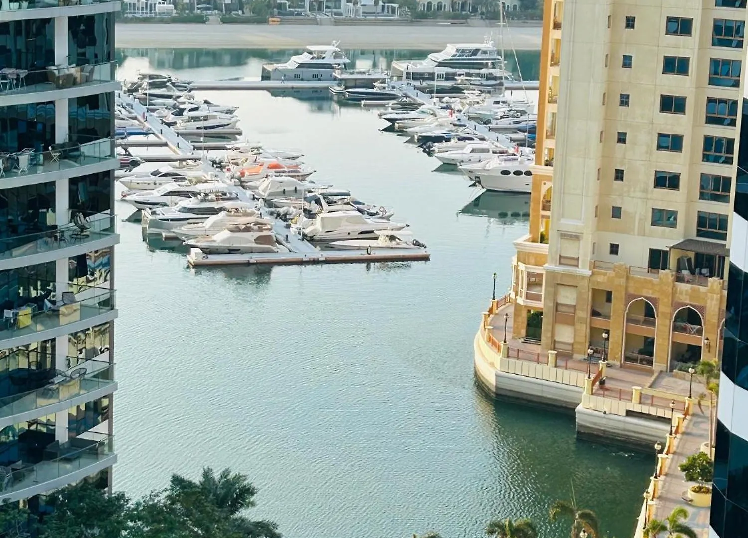 Modern Fully-Equipped Apartment In Seven Palm, Beach And Pool Access Dubaj