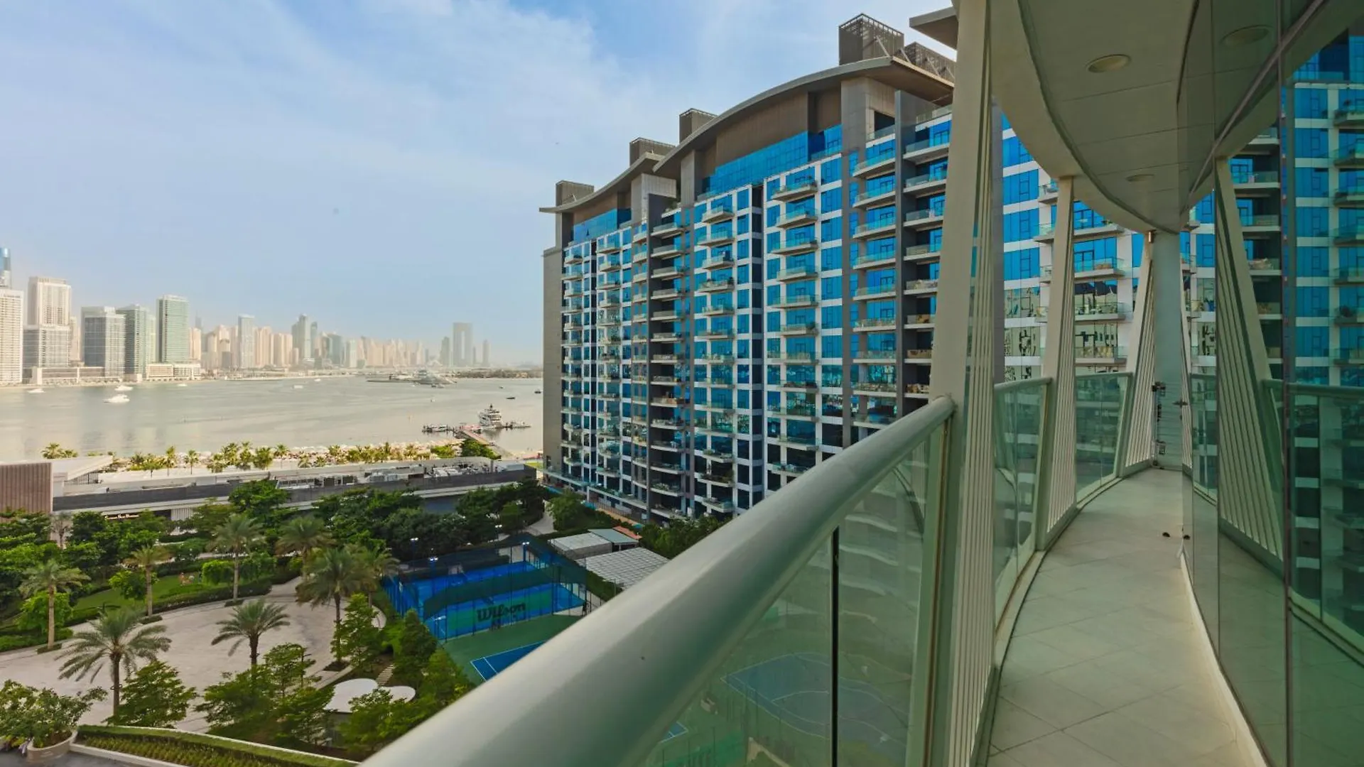 Modern Fully-Equipped Apartment In Seven Palm, Beach And Pool Access Dubaj