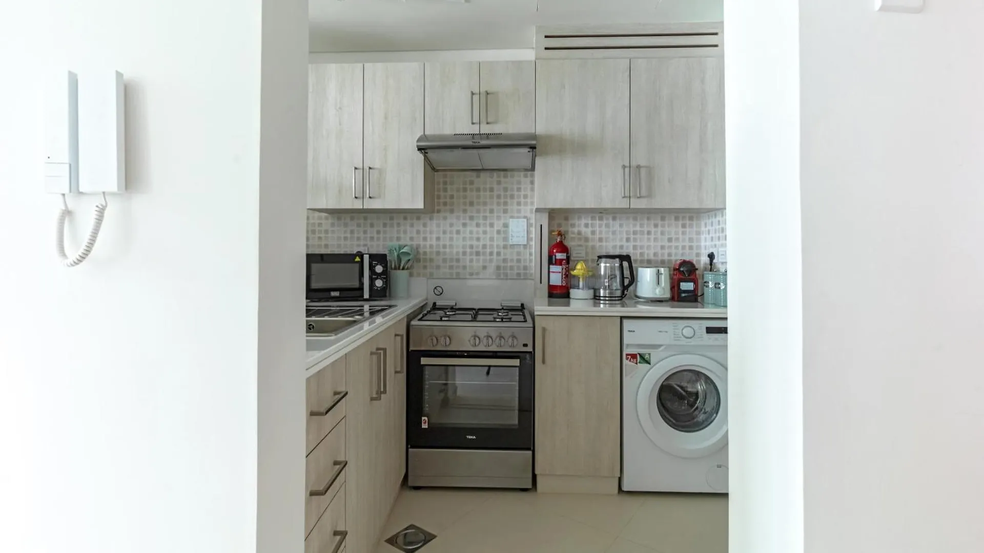 Modern Fully-Equipped Apartment In Seven Palm, Beach And Pool Access Dubaj 0*,  Zjednoczone Emiraty Arabskie