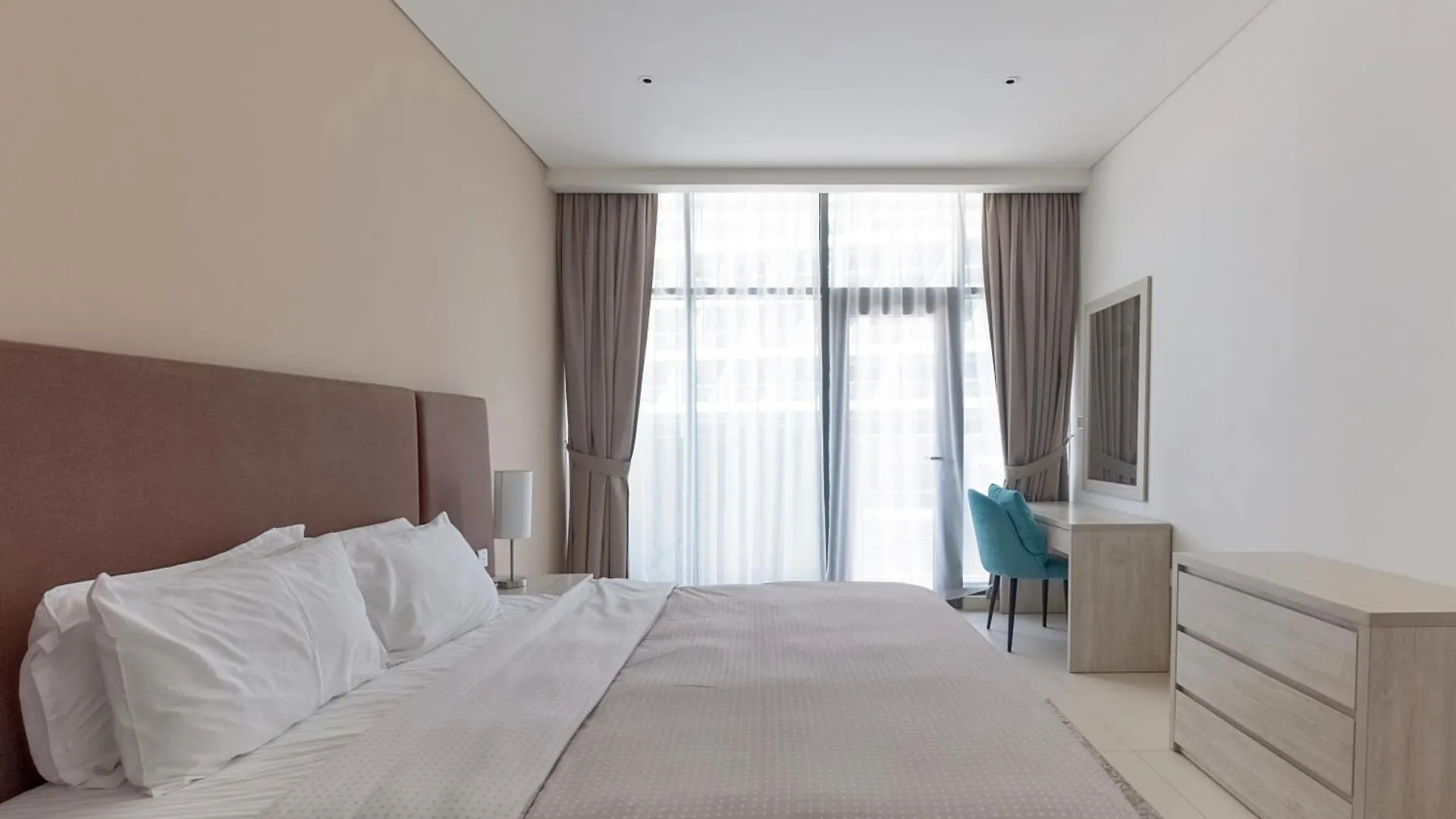 Modern Fully-Equipped Apartment In Seven Palm, Beach And Pool Access Dubaj