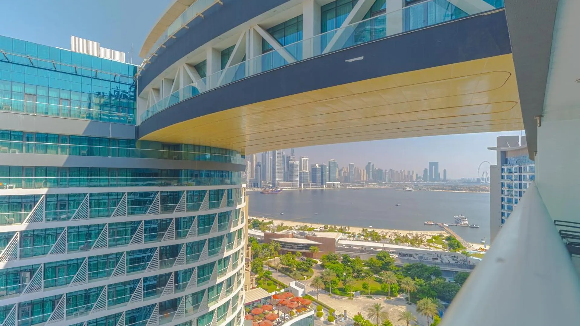 Modern Fully-Equipped Apartment In Seven Palm, Beach And Pool Access Dubai