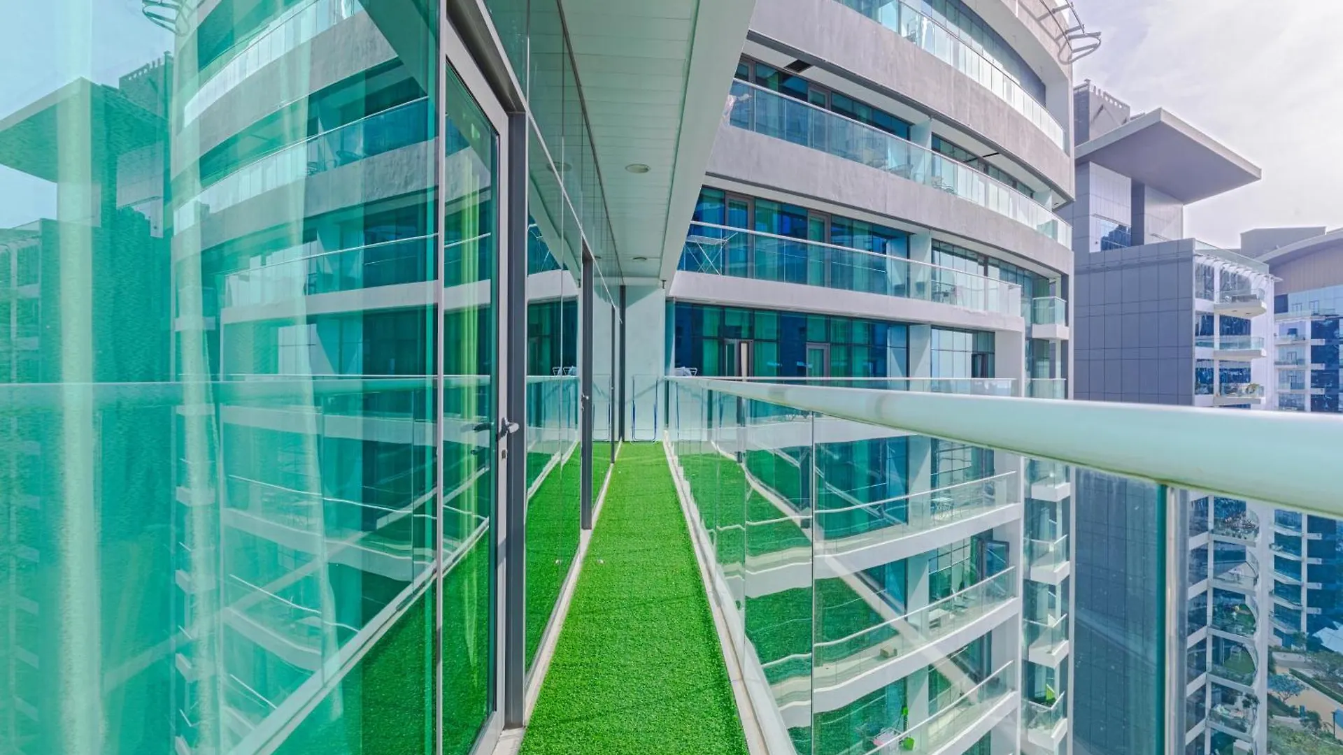 Modern Fully-Equipped Apartment In Seven Palm, Beach And Pool Access Dubai